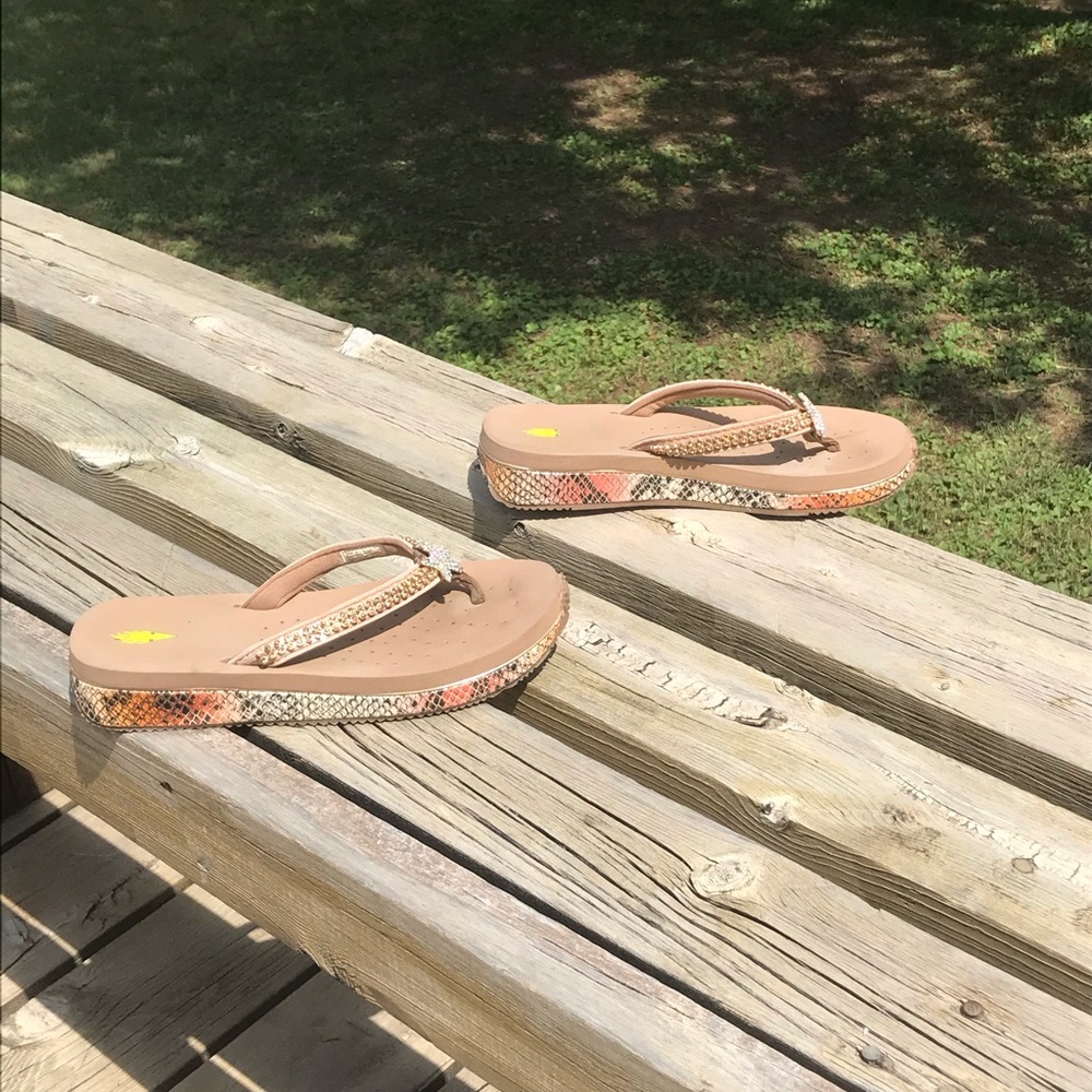 Women’s size 8 sandals.